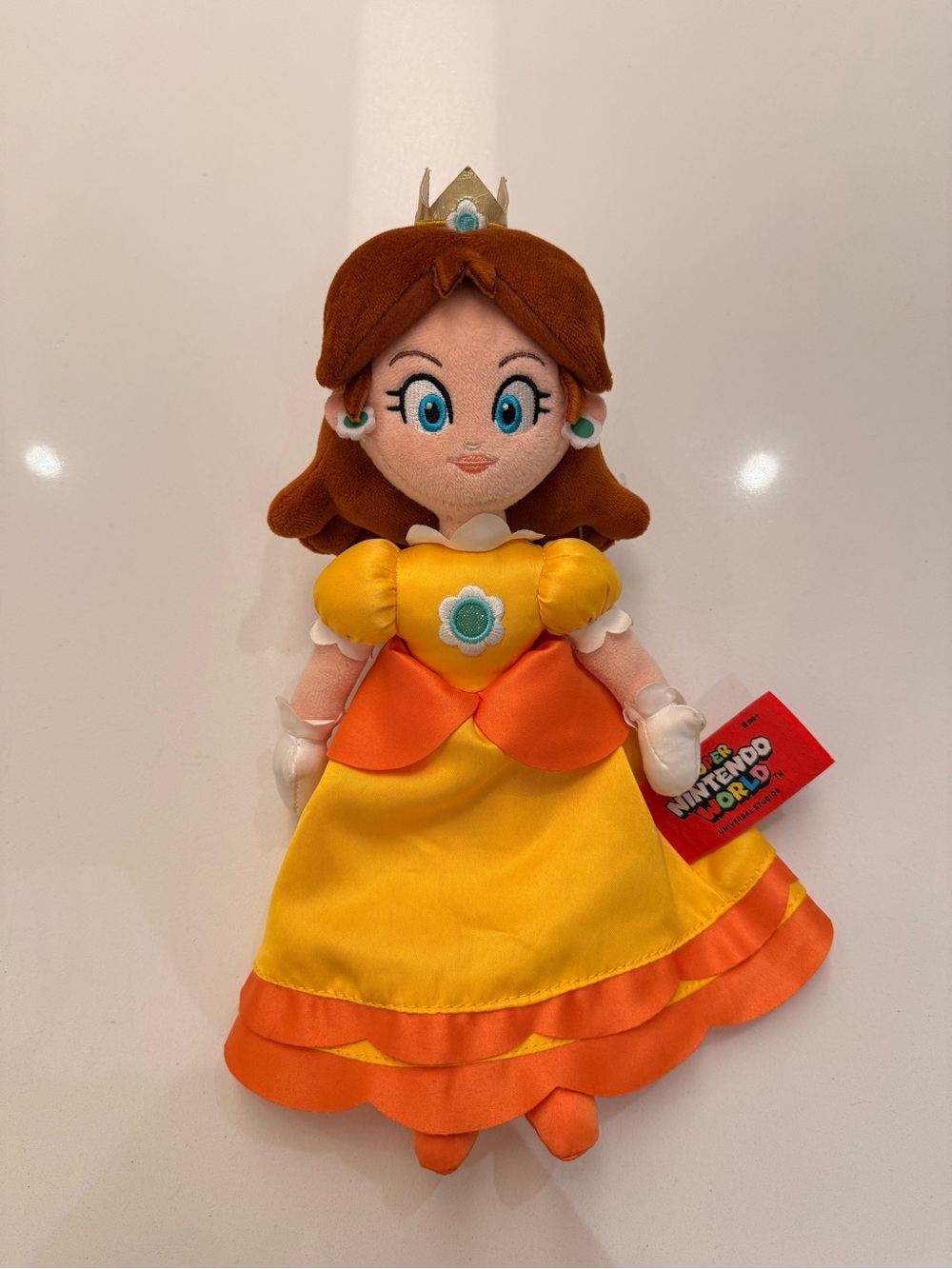 Universal‎ Studios Epic Universe Super Nintendo World Princess Daisy 10" Plush - Picture 2 of 8